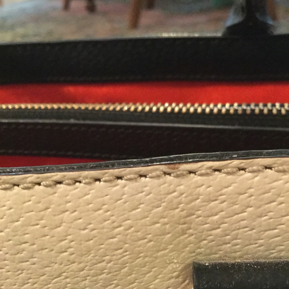 Kate Spade B&W Shoulder Bag - Picture 6 of 8