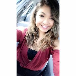 Meet your Posher, Daniela