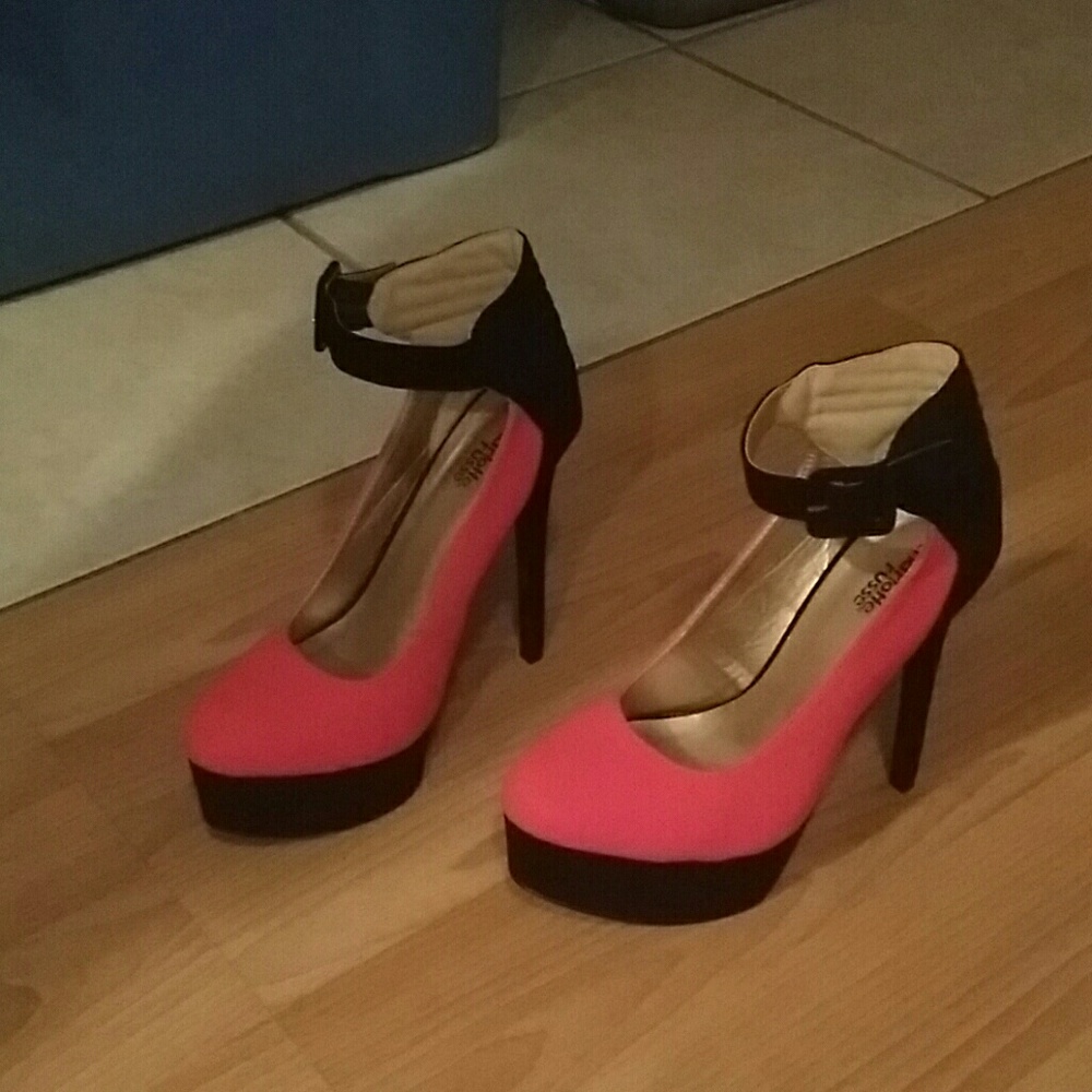 Charlotte Russe Hot Pink n Black Heels