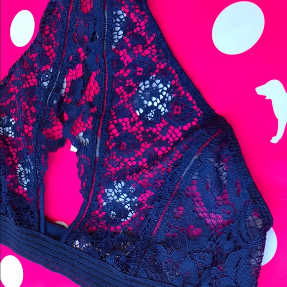 Brand new Victoria's Secret lace bralette - Picture 3 of 6