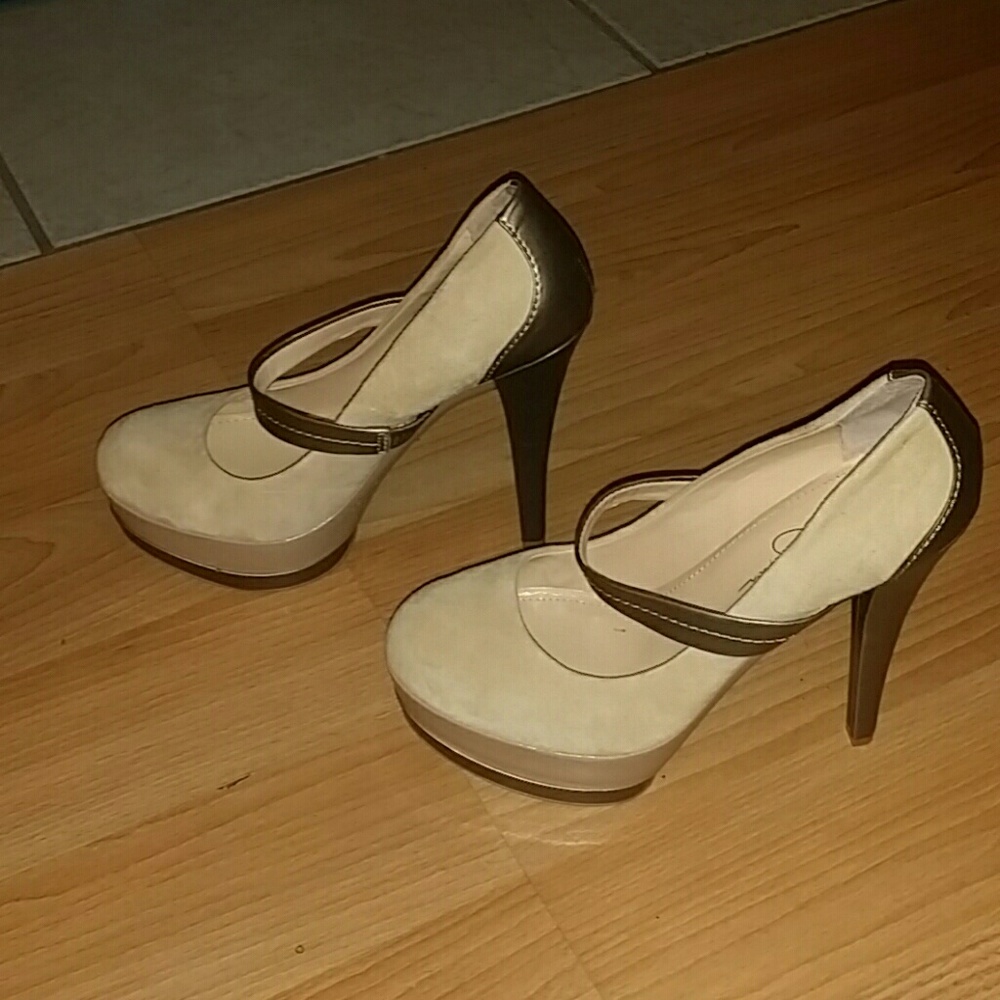 Jessica Simpson Multicolor Heels