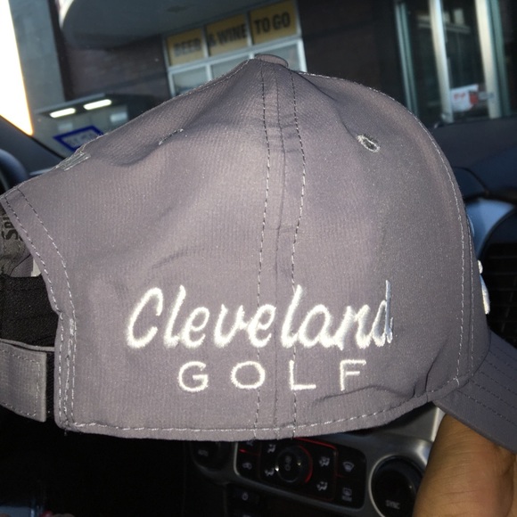 Srixon Cleveland Golf Hat - Picture 4 of 4