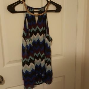 Tribal top