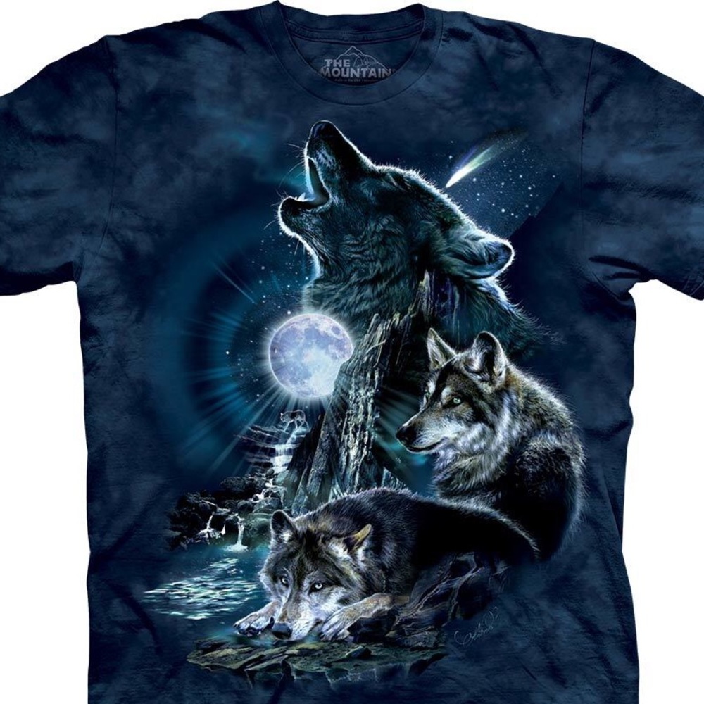 Howling at the Moon T-Shirts