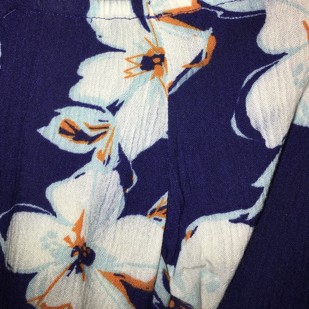 Navy blue romper - Picture 2 of 2