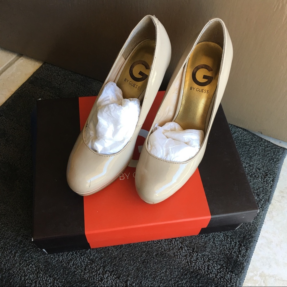 Guess pumps shoes