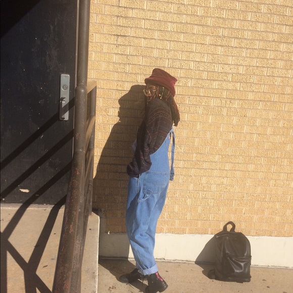 Meet your Posher, Auri - Picture 2 of 3