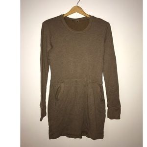 Closed Cotton Dress