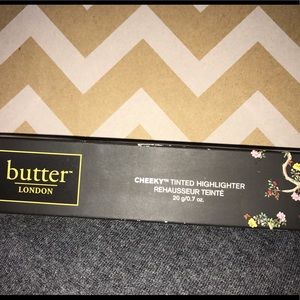 Butter London Cheeky Highlighter - Dishy