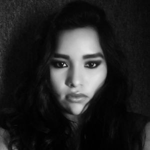 Meet your Posher, Dolores aide