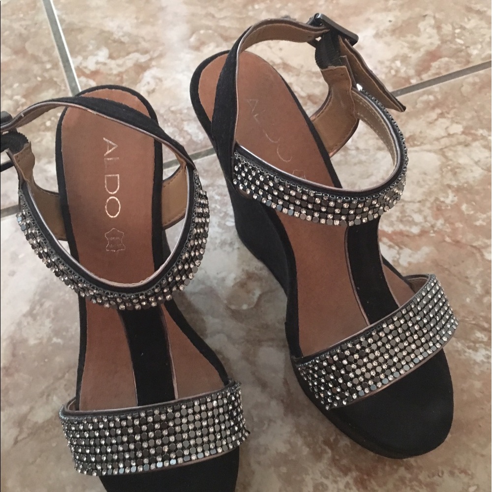 Sandal