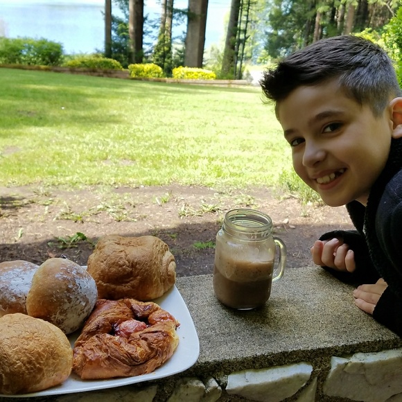 Meet your Posher, Dottie - Picture 6 of 6