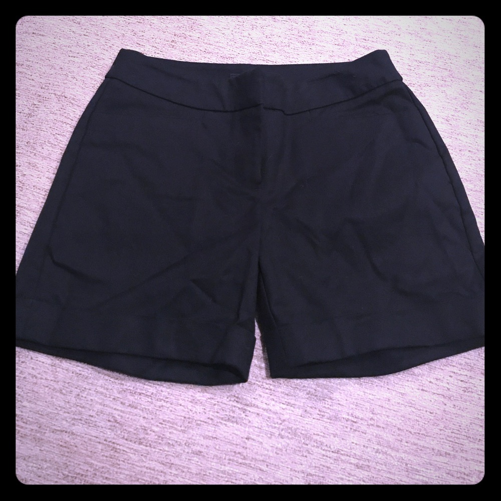 APT 9 shorts