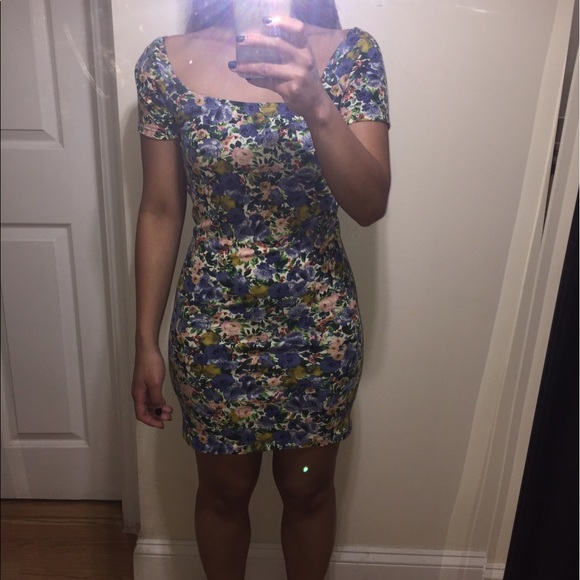 Zara Dresses & Skirts - Zara Floral Dress