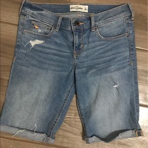 Abercrombie kids Bermuda shorts