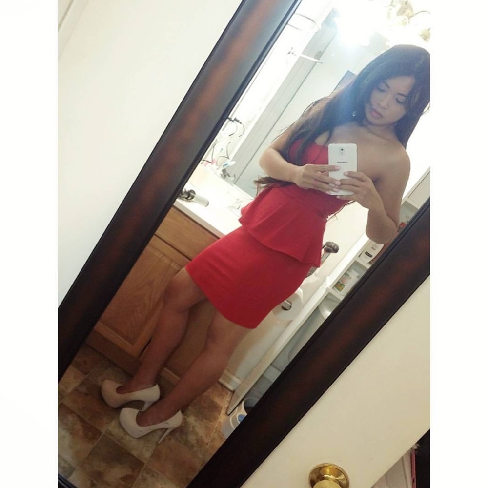 Red peplum dress💃🏻