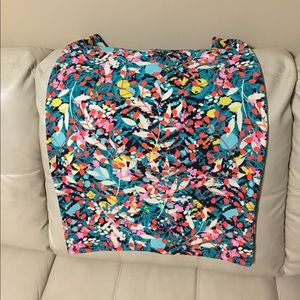 🌸LuLaRoe Cassie 🌺 XL leaves, multicolor