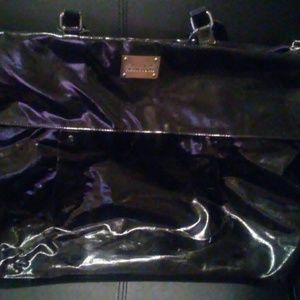 Kenneth Cole Black shoulder / overnight Bag / Tote