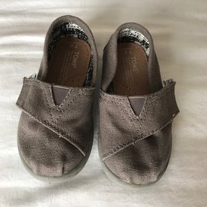 Light Brown Toms Toddler Shoes