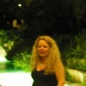 Meet your Posher, Claudina- dina