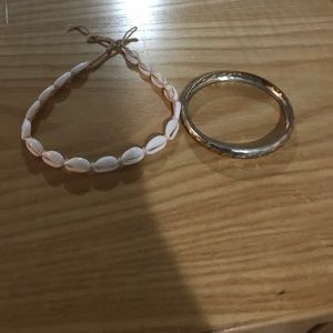 Choker necklace and bracelet.