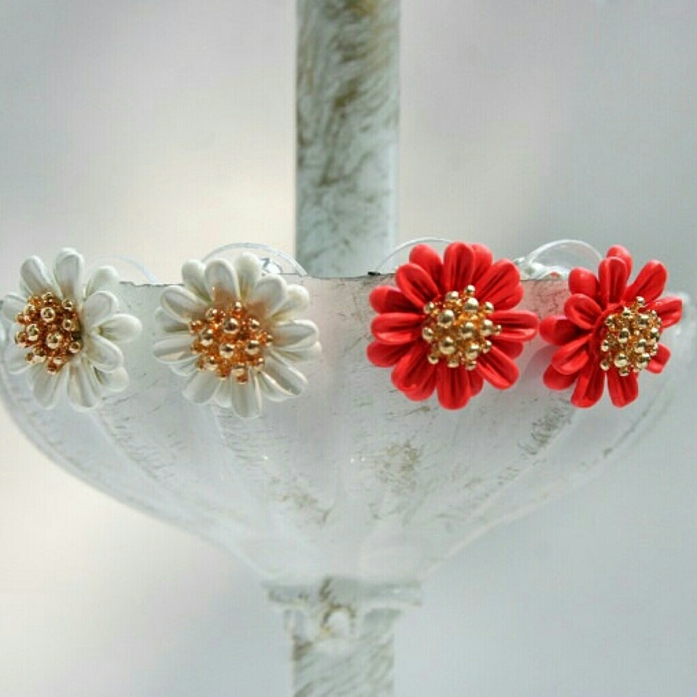 Daisy Earrings