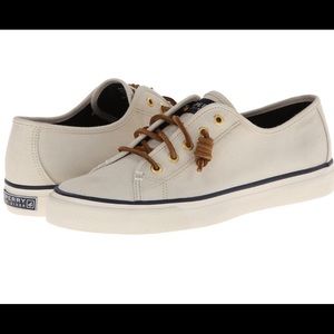 Sperry Seacoast Lace Up Sneakers