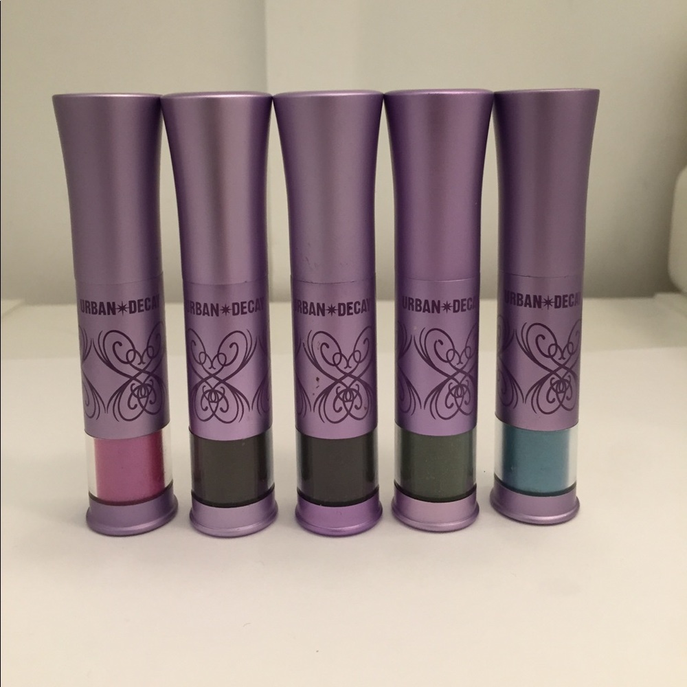 5 Urban Decay Loose Pigments