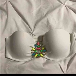 Victoria Secret strapless 34C
