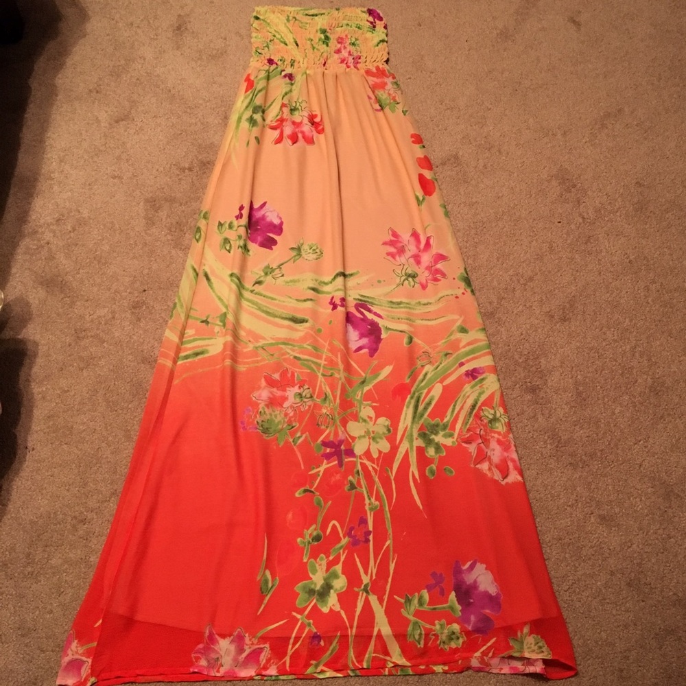 Strapless floral maxi dress