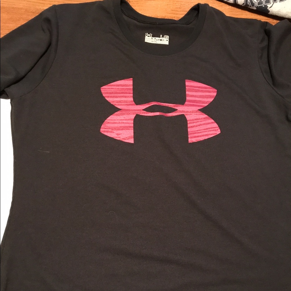 Under Armour Fitted Tee