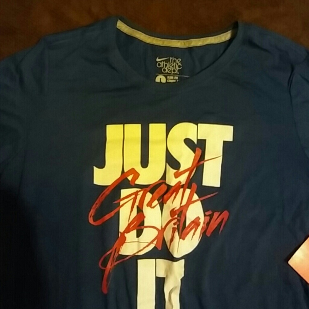 Nike womans short sleeve. Blue shirt