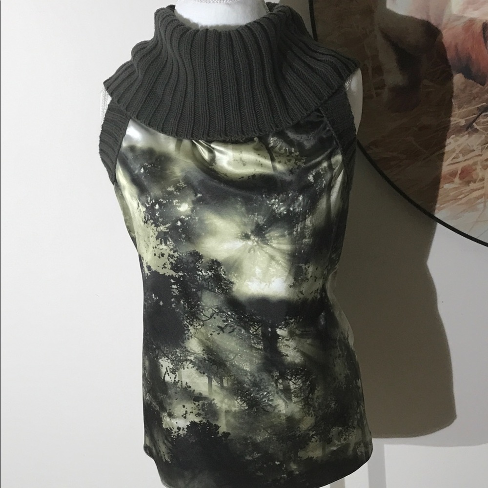 Sleeveless Top