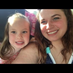 Meet your Posher, Natalie