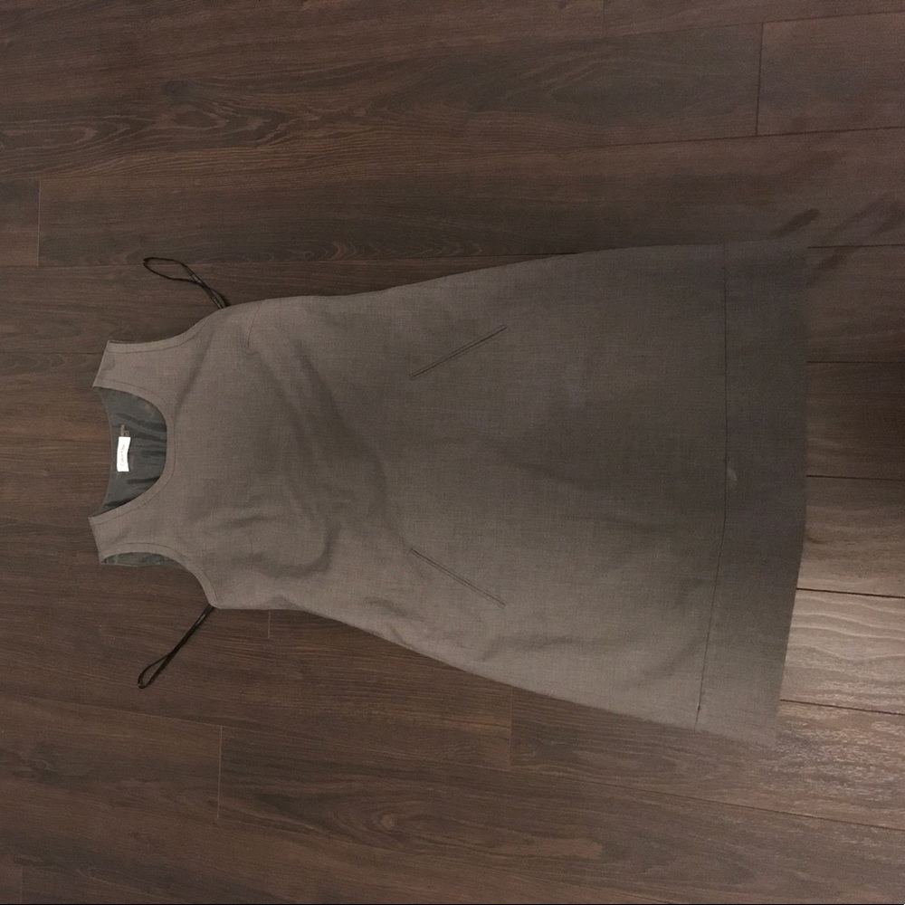 Calvin Klein grey shift size 4