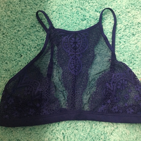 Bralettes - Picture 3 of 4