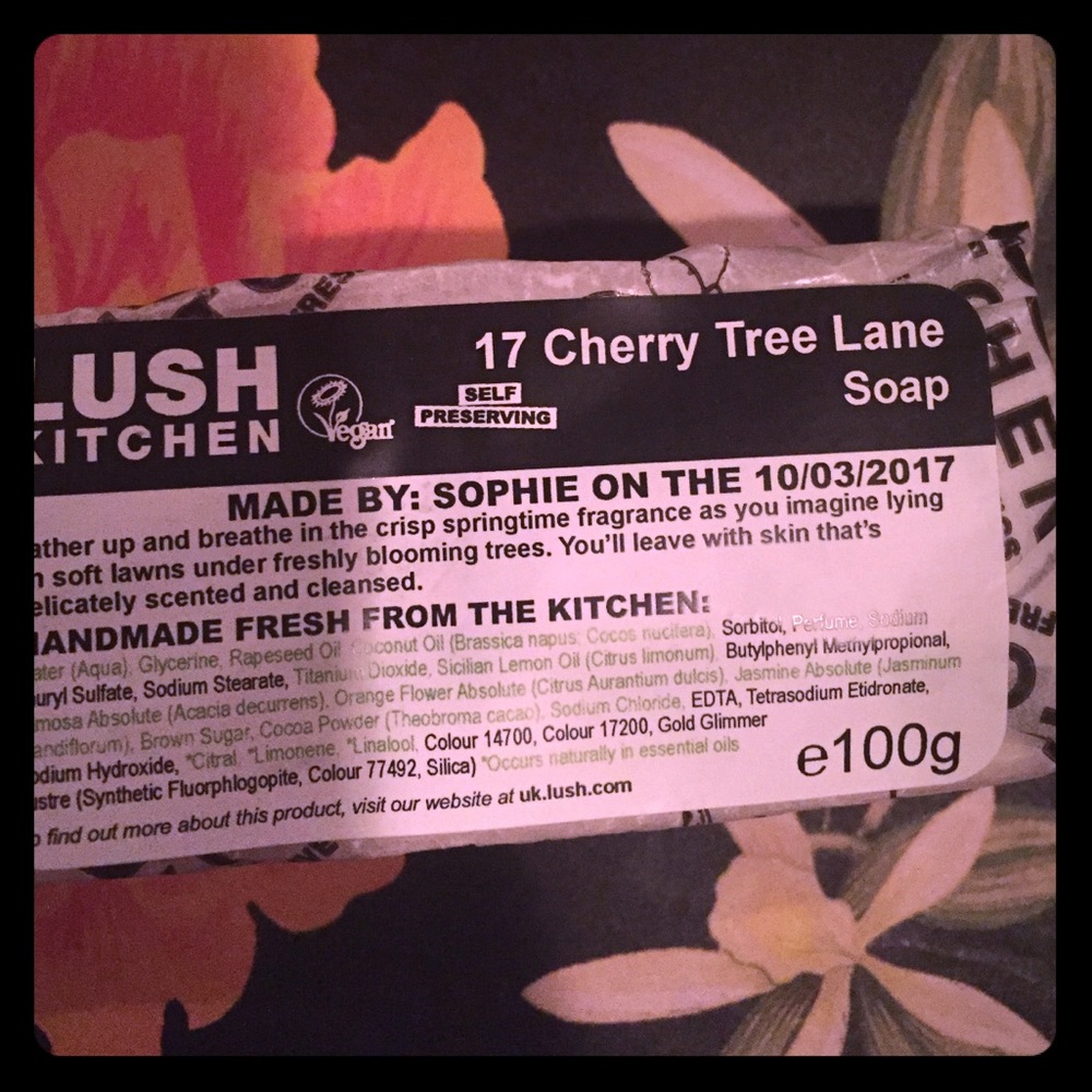 SOLD!!!❤️❤️❤️❤️ Soap Cherry tree lane gourmet 🍒
