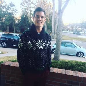 Meet your Posher, Derek