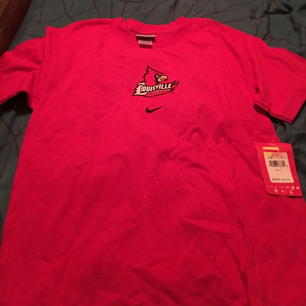 Boys Nike tee