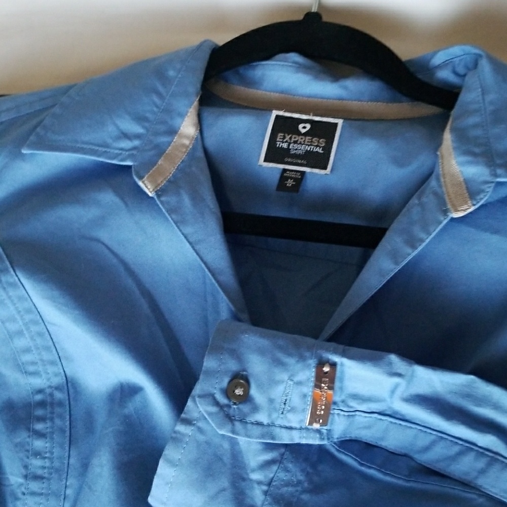 Express Shirt - Picture 3 of 3