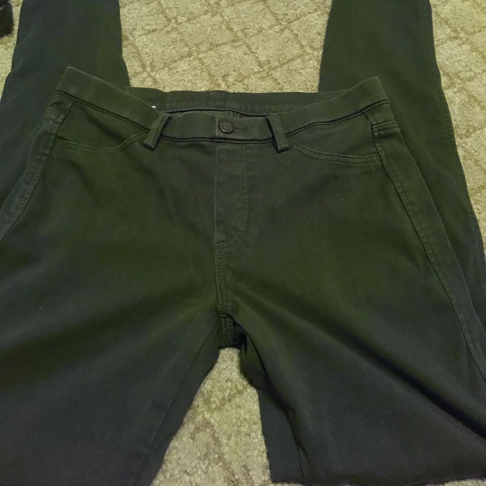Uniqulo olive green jeggings