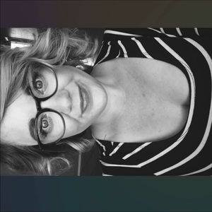 Meet your Posher, Lindley