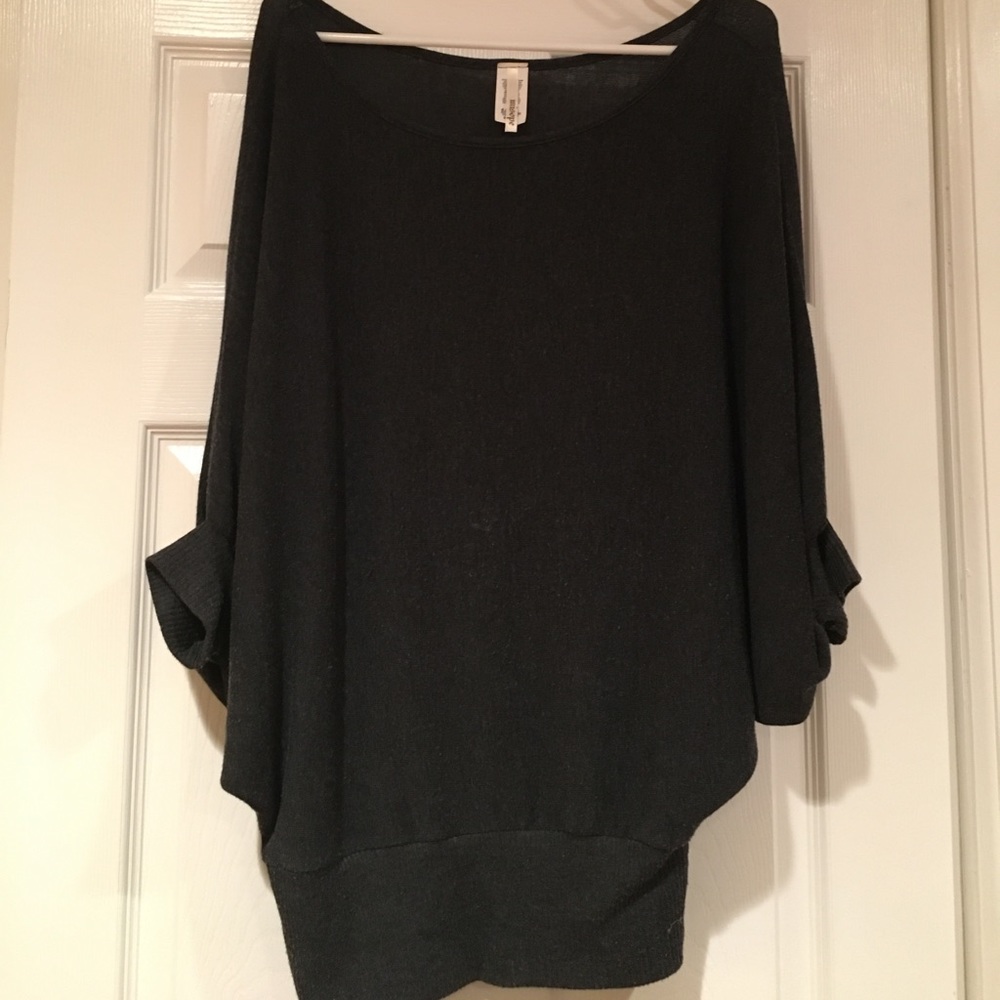 Gray flowy sweater!