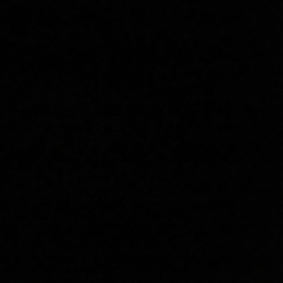 Meet your Posher, Janais - Picture 1 of 1