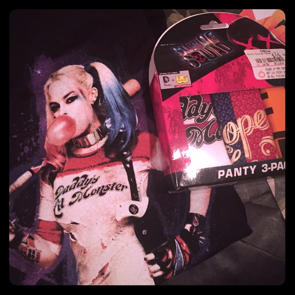 Suicide Squad M panty pack NIB