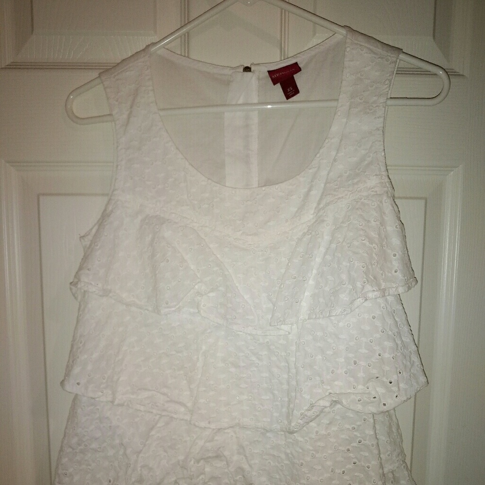 White ruffle top