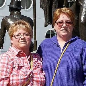 Meet your Posher, Robin