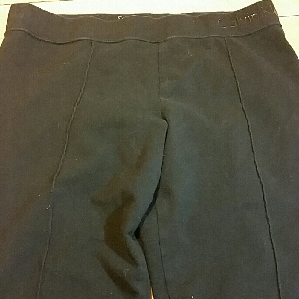 Calvin Klein Performance Quick Dry Leggings - Picture 2 of 4