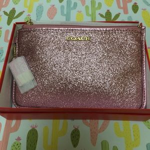 💖COACH PINK GLITTER WRISTLET 💖
