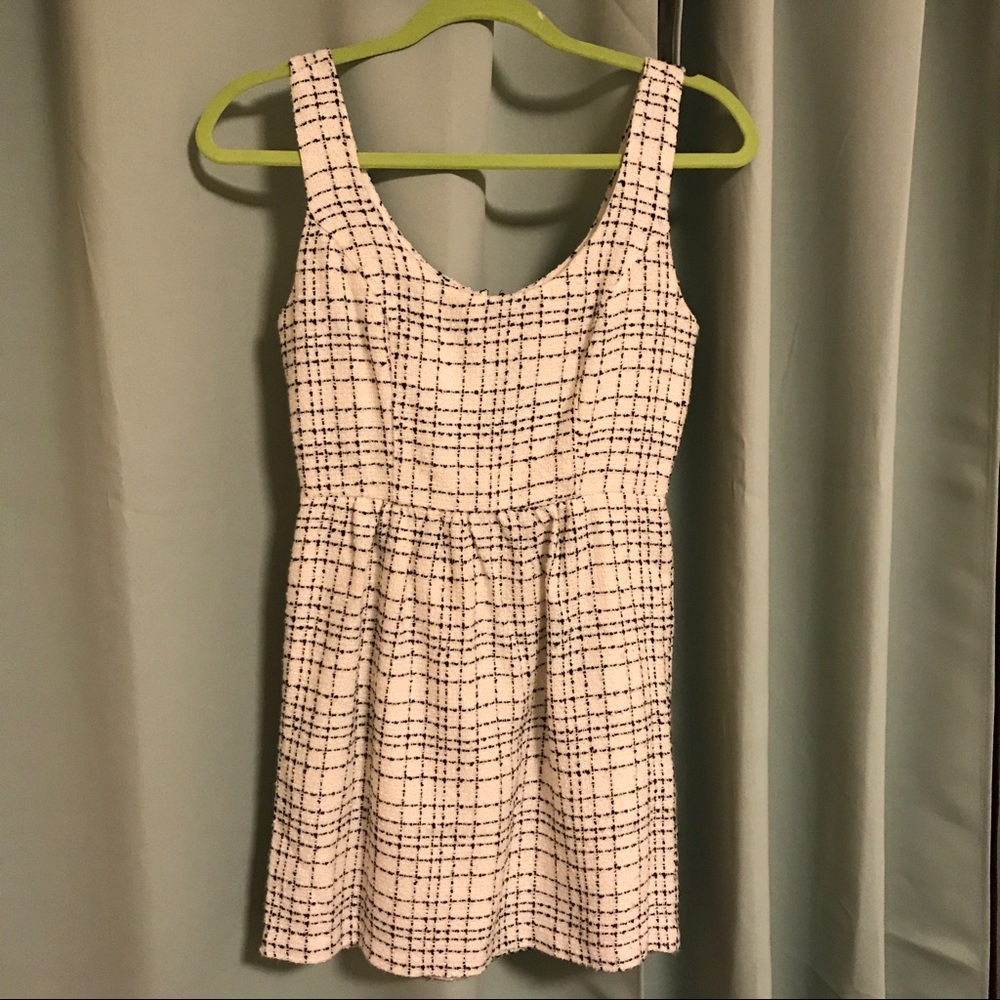 FOREVER 21 tweed black and white dress